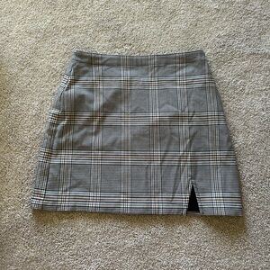 Abercrombie Skirt. Size Medium. Plaid.